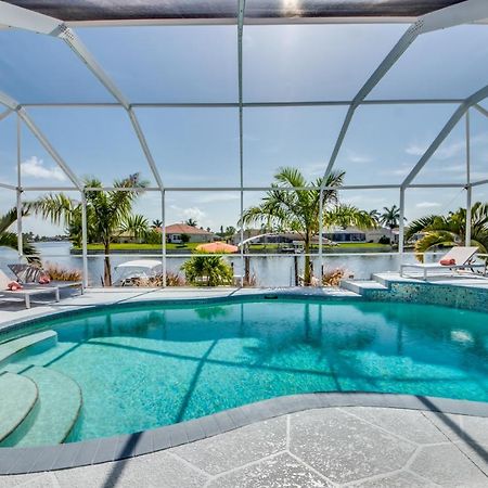 Villa Eyleen Cape Coral Bagian luar foto