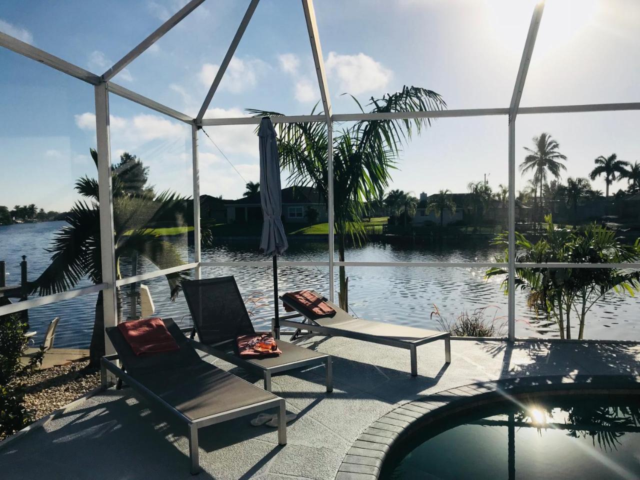 Villa Eyleen Cape Coral Bagian luar foto