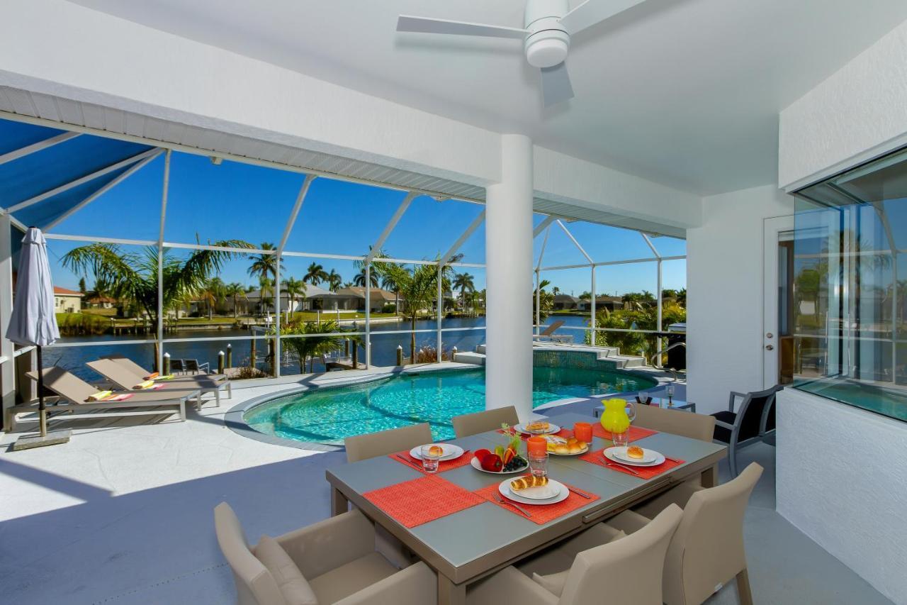 Villa Eyleen Cape Coral Bagian luar foto