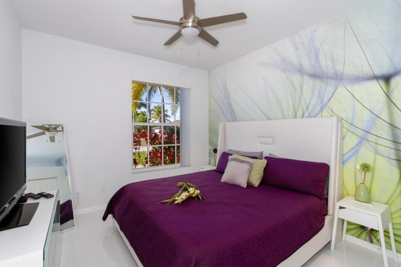 Villa Eyleen Cape Coral Bagian luar foto