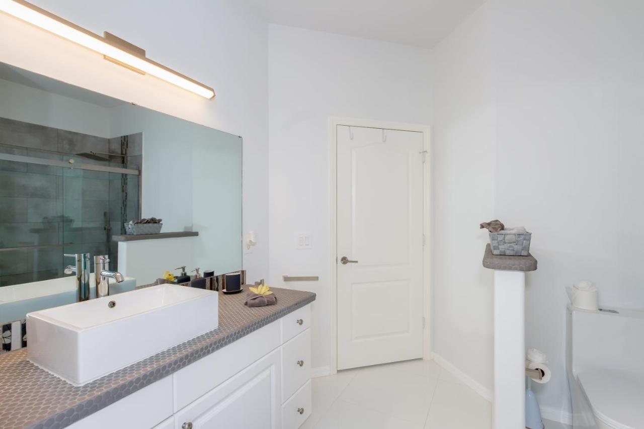 Villa Eyleen Cape Coral Bagian luar foto