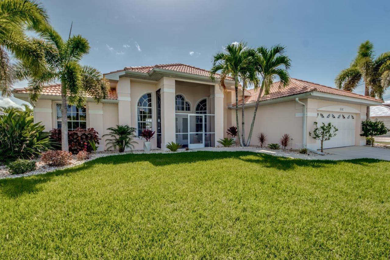 Villa Eyleen Cape Coral Bagian luar foto