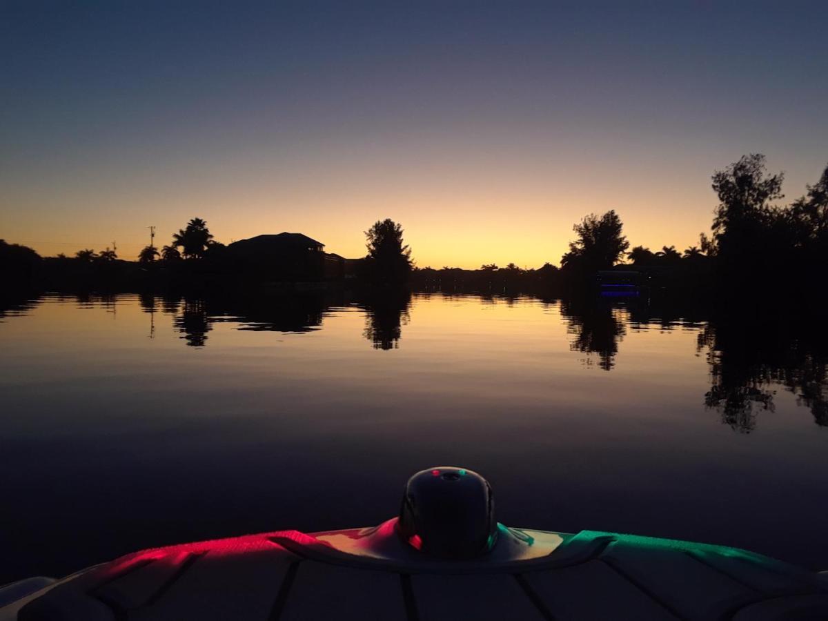 Villa Eyleen Cape Coral Bagian luar foto