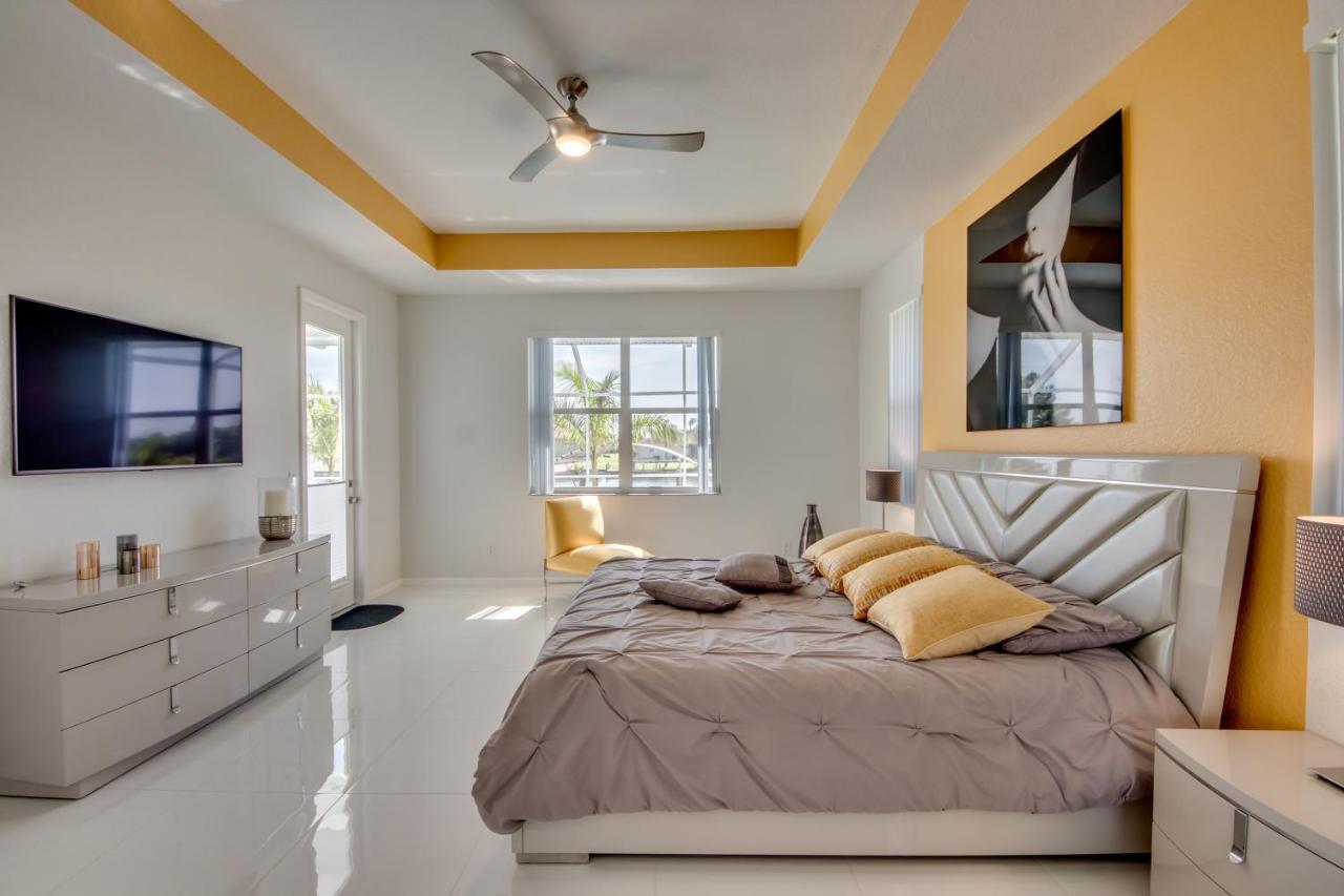Villa Eyleen Cape Coral Bagian luar foto