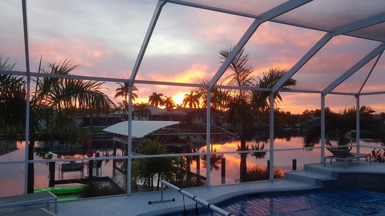 Villa Eyleen Cape Coral Bagian luar foto
